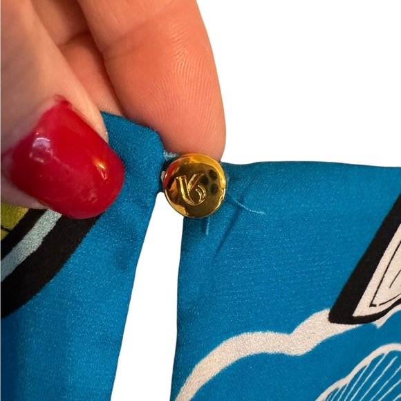 SPRING/SUMMER  Floral Print Sleeveless Blouse   PLUS: 2X        #6 - Picture 4 of 8